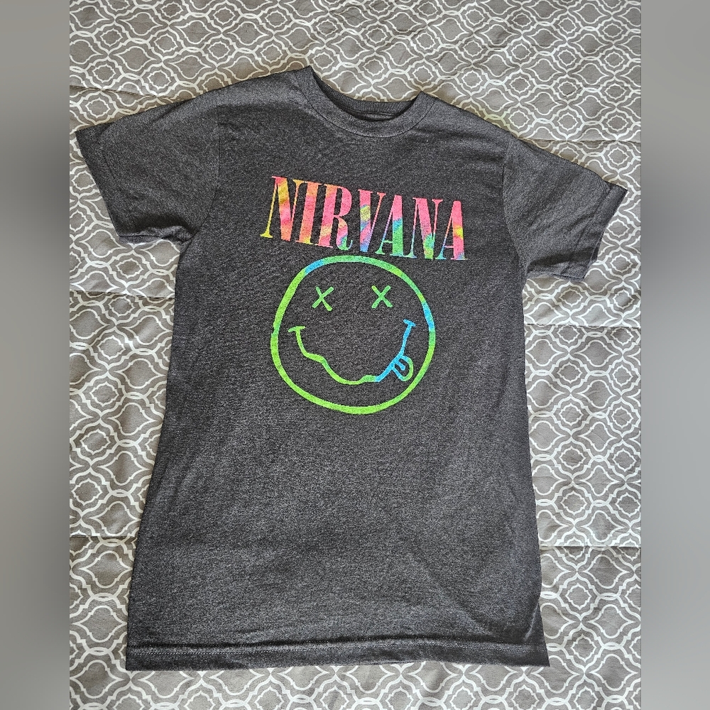 Nirvana Graphic Tshirt Size M